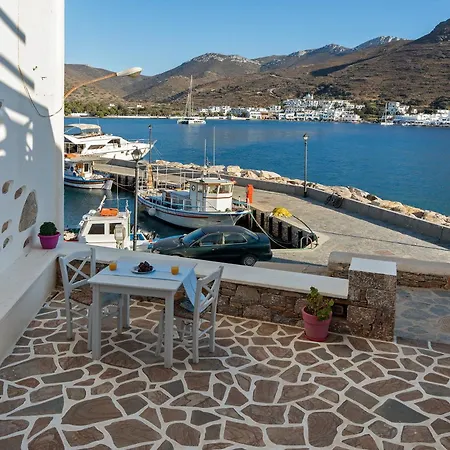 Nicolas House 3 アパート Pera Rachidi