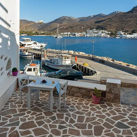 Nicolas House 3 Apartman Pera Rachidi