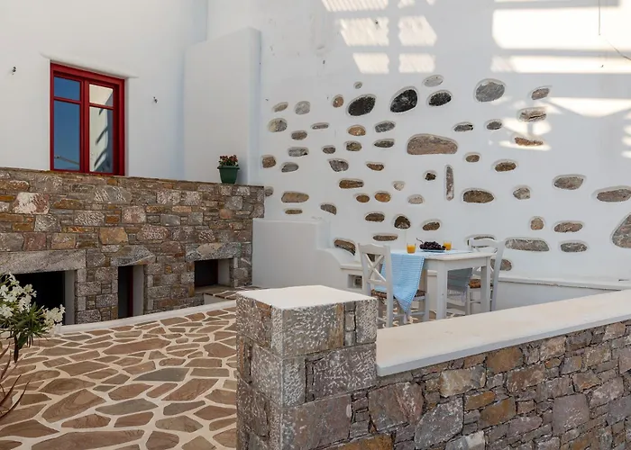 Nicolas House 3 Pera Rachidi